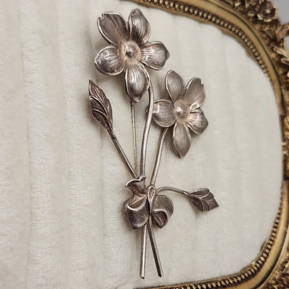 Vintage Sterling Silver Floral Bouquet Brooch 3D Sculpted Flowers Leaf Pin